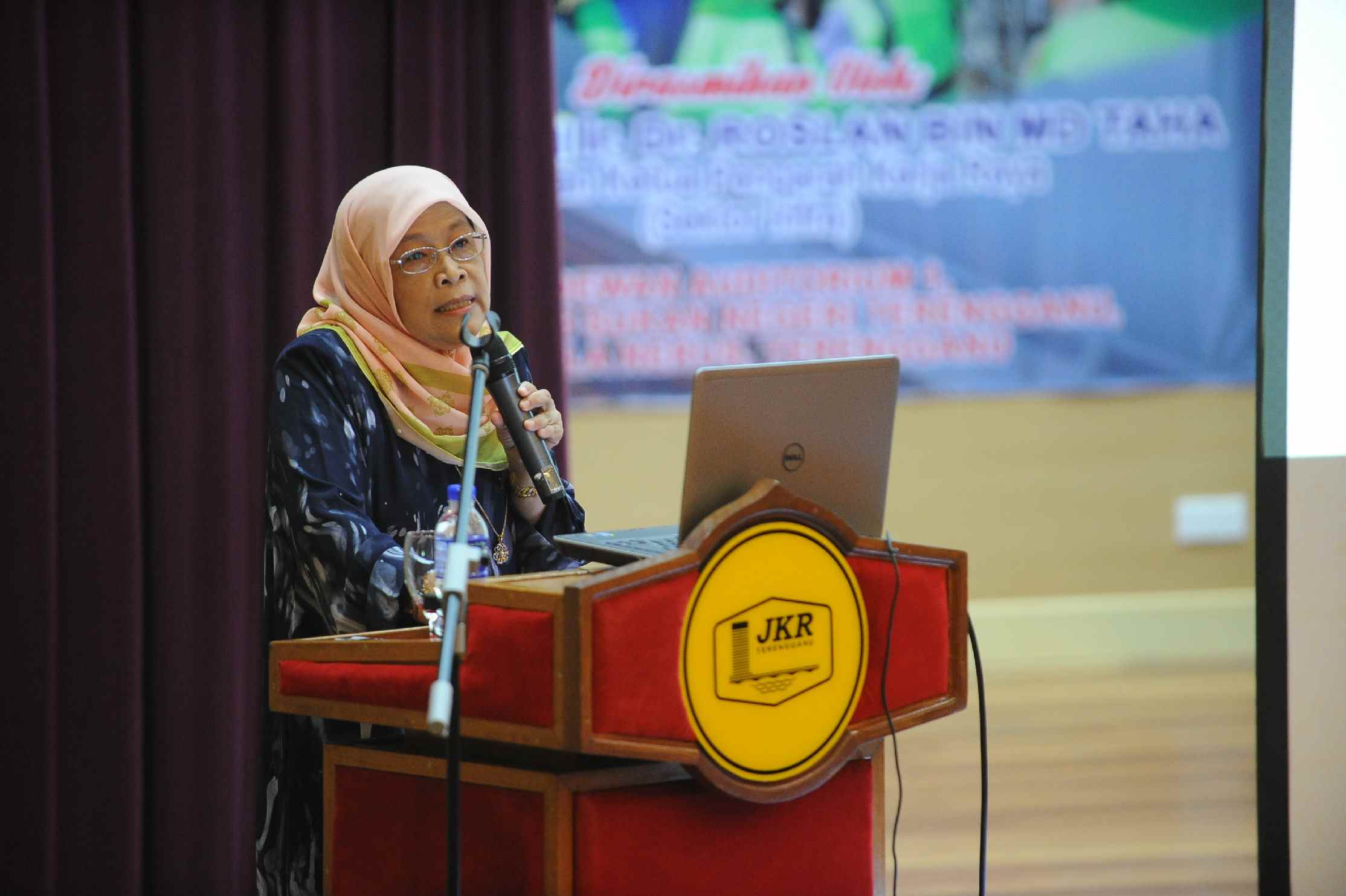 HARI KEDUA DAN PENUTUP MESYUARAT JURUTERA AWAM 2016 HARI KEDUA DAN PENUTUP MESYUARAT JURUTERA AWAM 2016