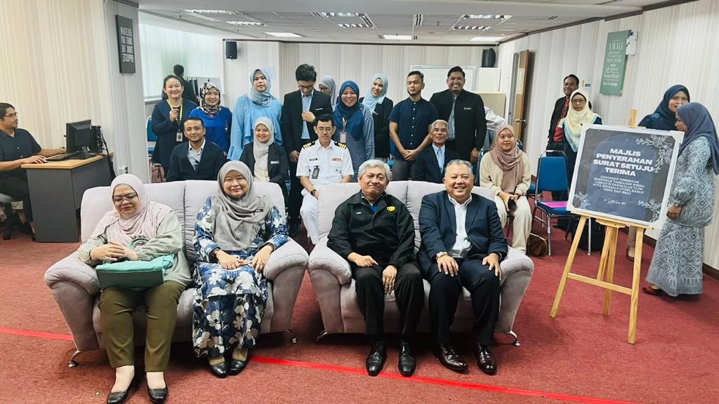 PROJEK PEMBINAAN BANGUNAN TAMBAHAN WISMA LASKAR DI PTKK (REKA & BINA)