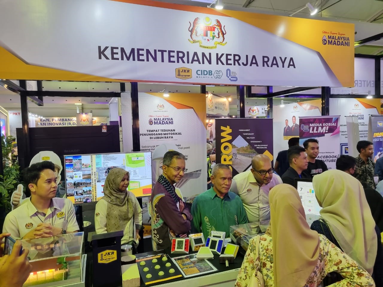 setahun kerajaan madani